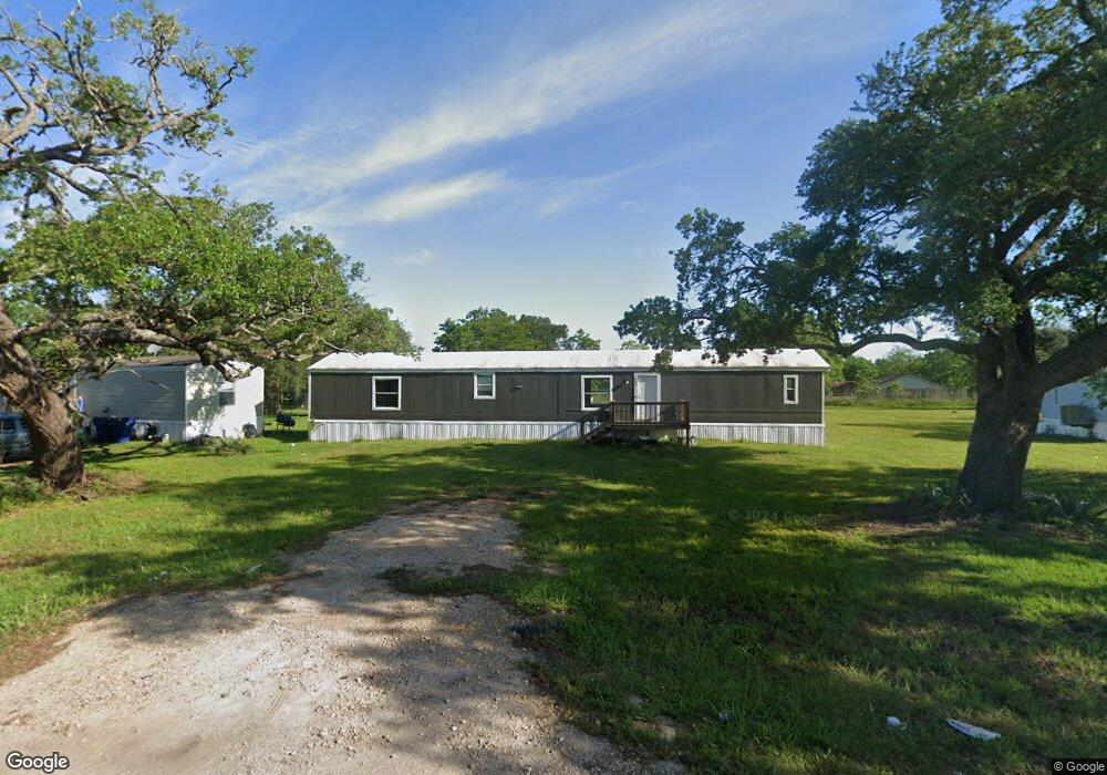127 Country Oaks St unit Lot 7, Brazoria, TX 77422 - photo 1