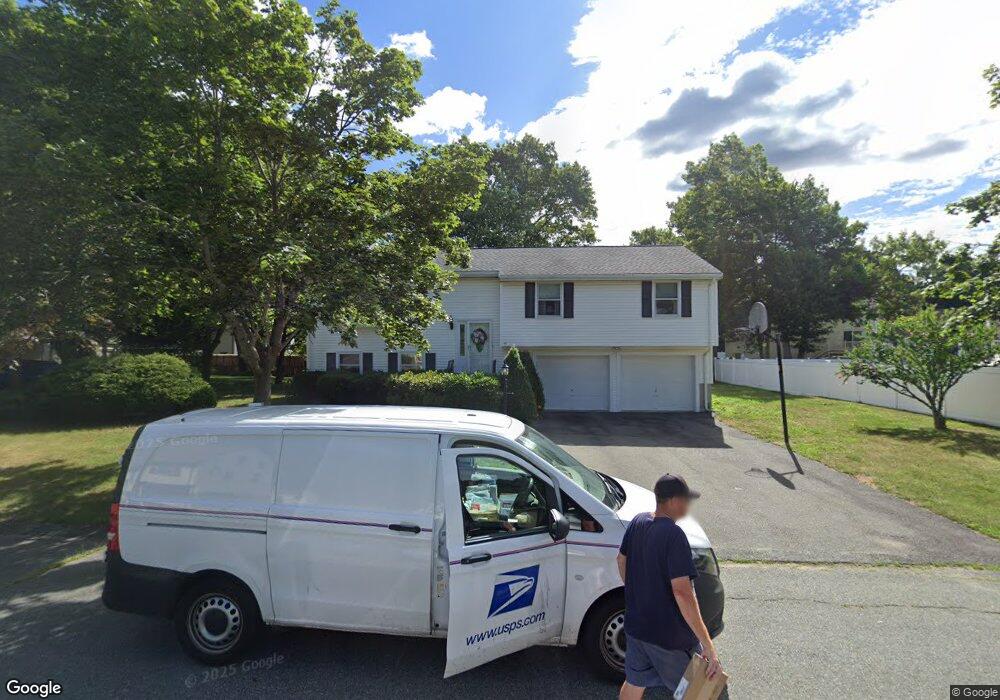 40 Lheureux Cir, Randolph, MA 02368 - photo 1