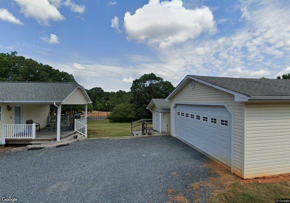 427 E Central Ave, Asheboro, NC 27203 - photo 1