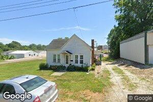 860 Tremont St, Barry, IL 62312