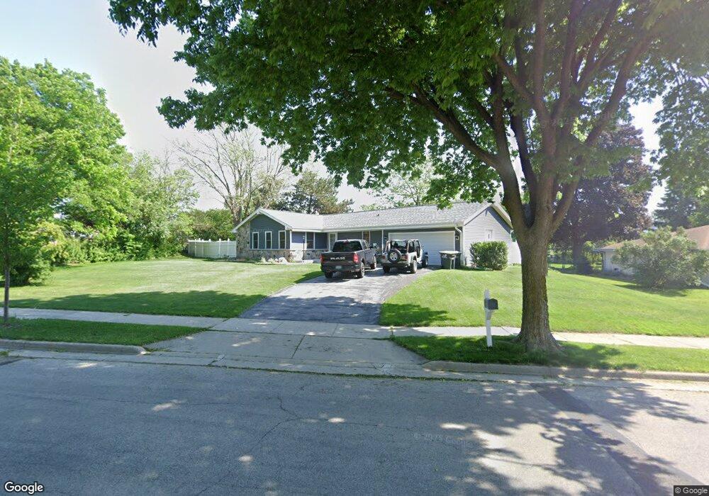 1935 Stardust Dr, Waukesha, WI 53186 - photo 1