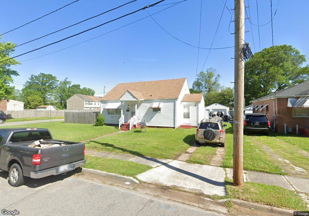 926 Centre Ave, Portsmouth, VA 23704 - photo 1