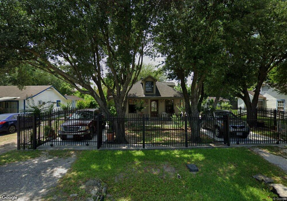 9211 Shoreham St, Houston, TX 77093 - photo 1