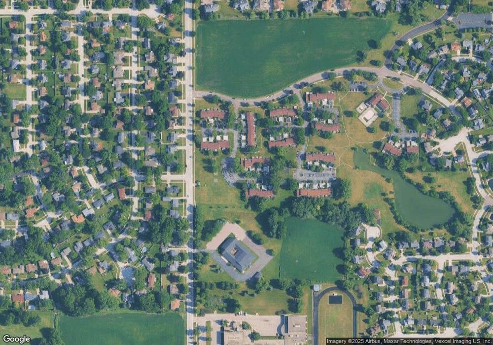 1052 Cascade Dr, Aurora, IL 60506 - photo 1