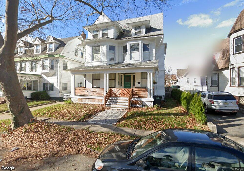 562 Highland Ave unit 1, Newark, NJ 07104 - photo 1