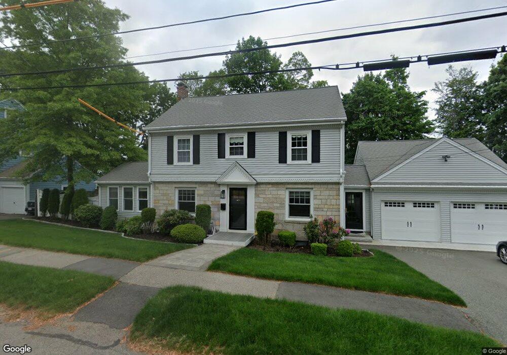 10 Adanac Rd unit 10, Milton, MA 02186 - photo 1