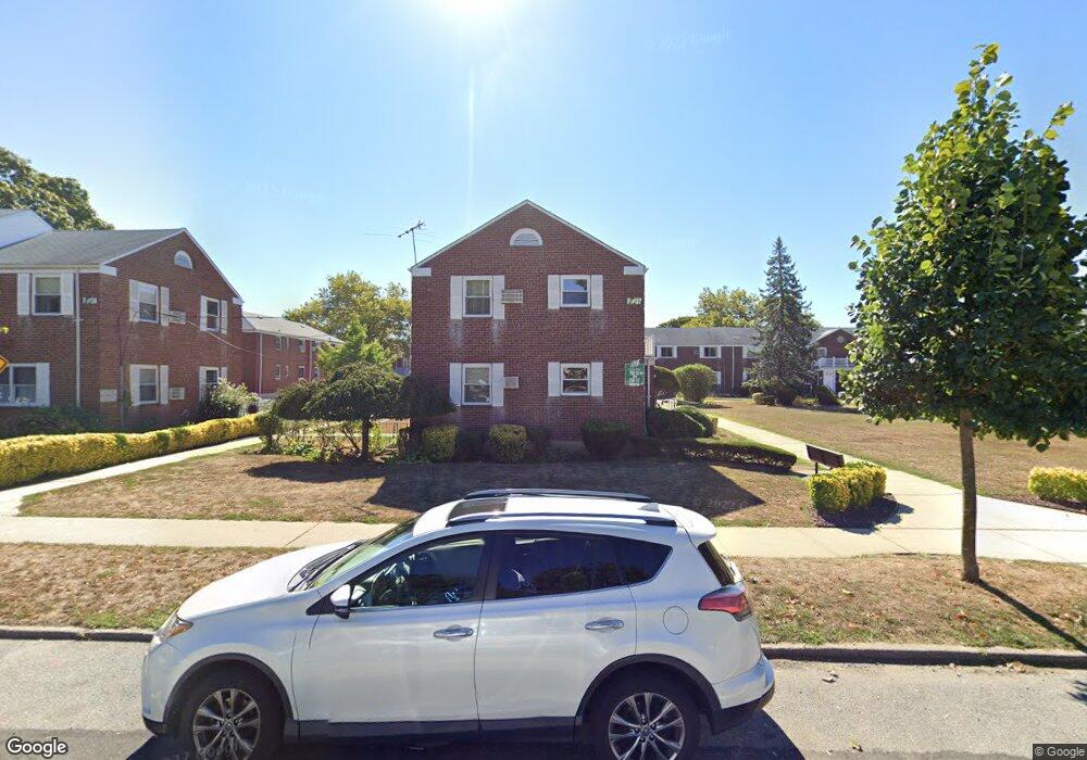 26034 74th Ave unit 2nd Fl, Glen Oaks, NY 11004 - photo 1