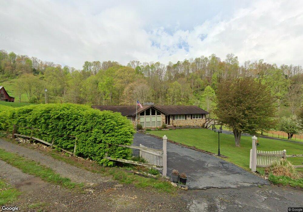 222 Gibbs Rd, Burnsville, NC 28714 - photo 1