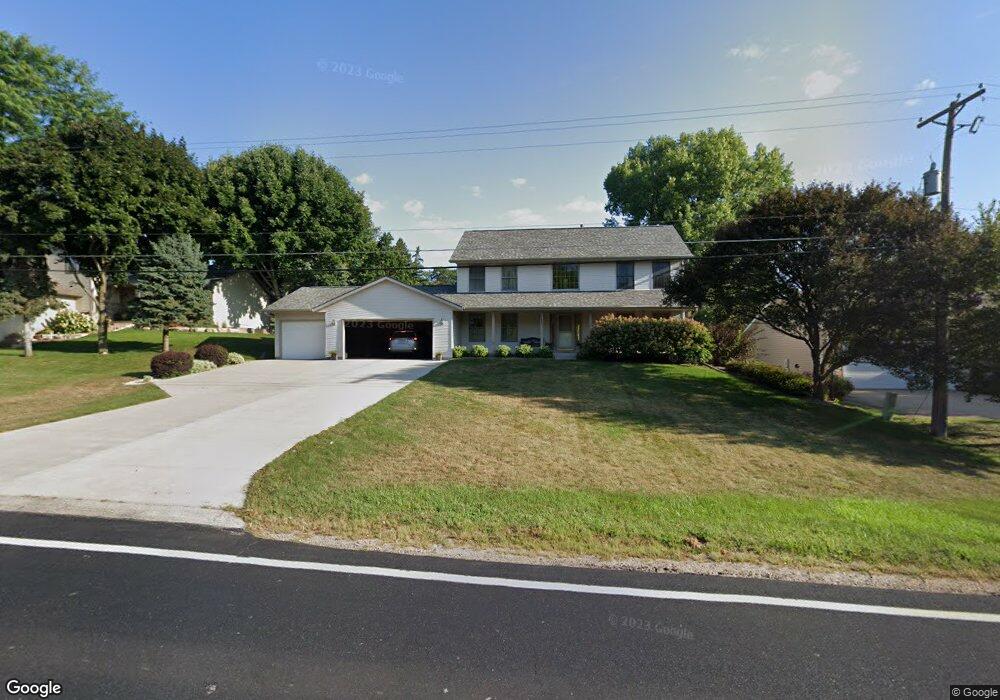 1820 Garvin Heights Rd, Winona, MN 55987 - photo 1