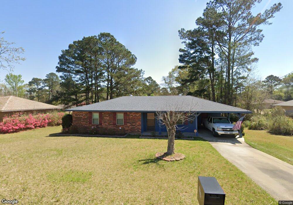 604 Maxine Ave, McComb, MS 39648 - photo 1