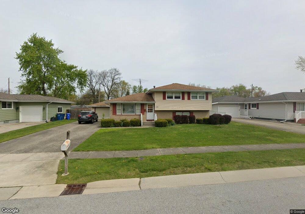 438 Fairview Ave, Crown Point, IN 46307 - photo 1