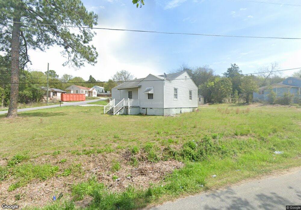 954 Ponce de Leon Cir N, Macon, GA 31206 - photo 1