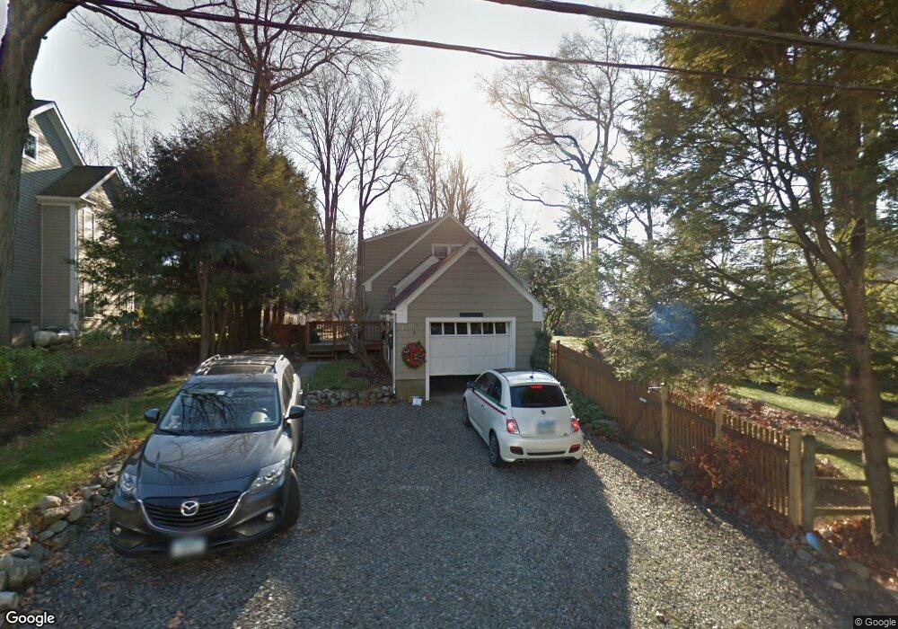 4 Linden St, Westport, CT 06880 - photo 1