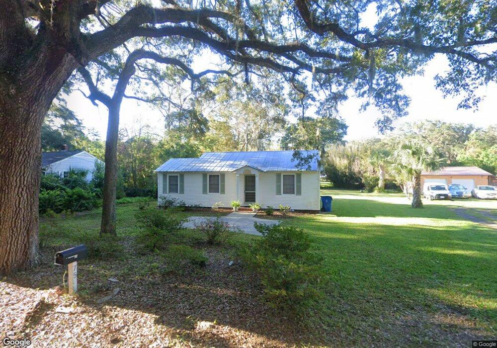 74 Maxwell Ave, Saint Simons Island, GA 31522 - photo 1