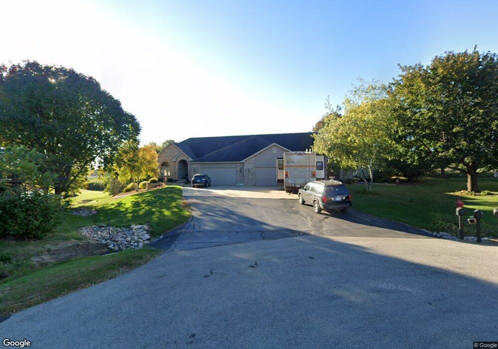 N500 Duck A Way Ct, Appleton, WI 54915 - photo 1