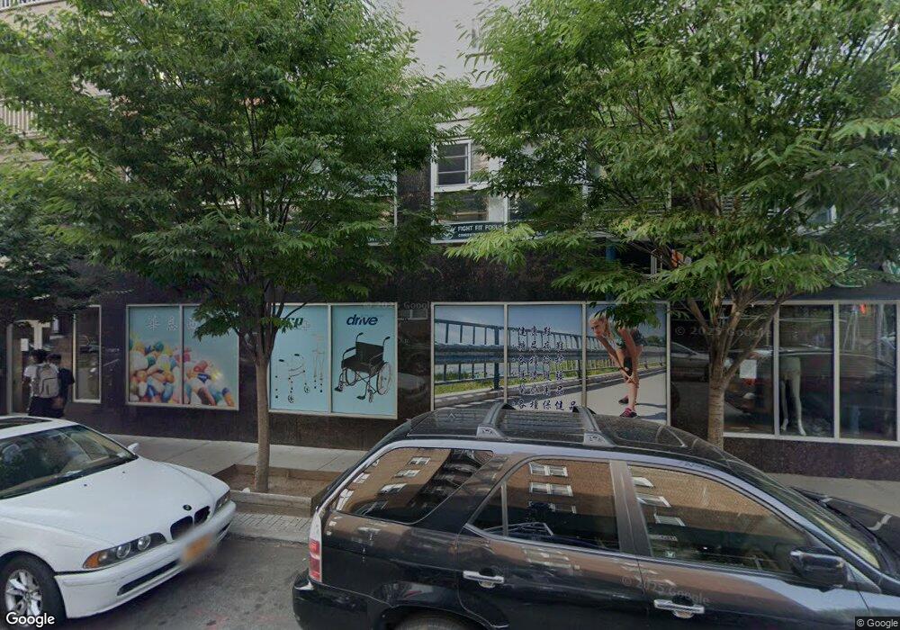 14075-C Ash Ave unit C-A, Flushing, NY 11355 - photo 1