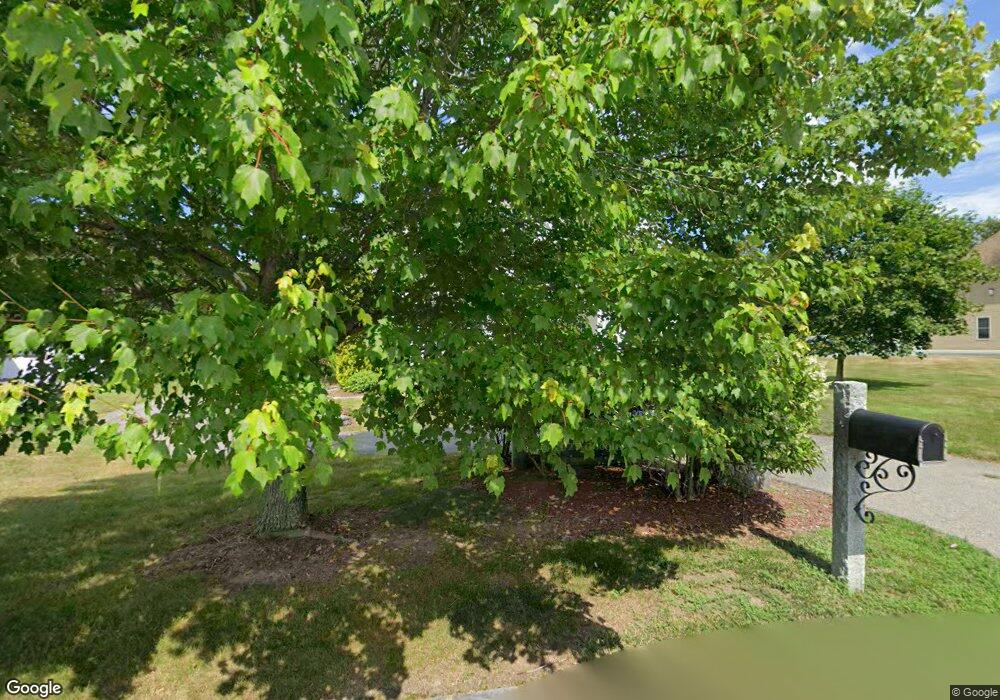 7 Presidential Cir, Dracut, MA 01826 - photo 1