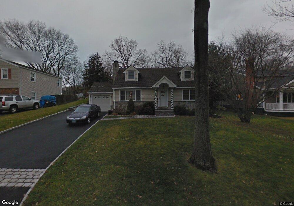 32 Pond Place, Cos Cob, CT 06807 - photo 1