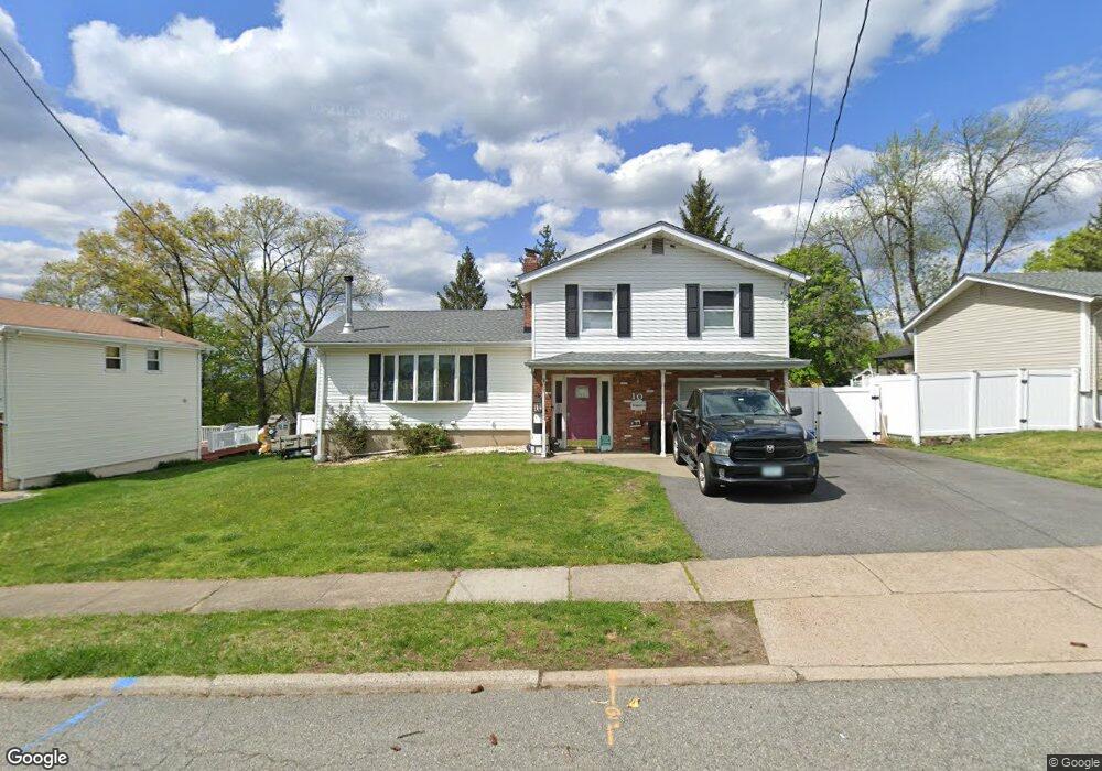 10 Stirling Ln, Wayne, NJ 07470 - photo 1