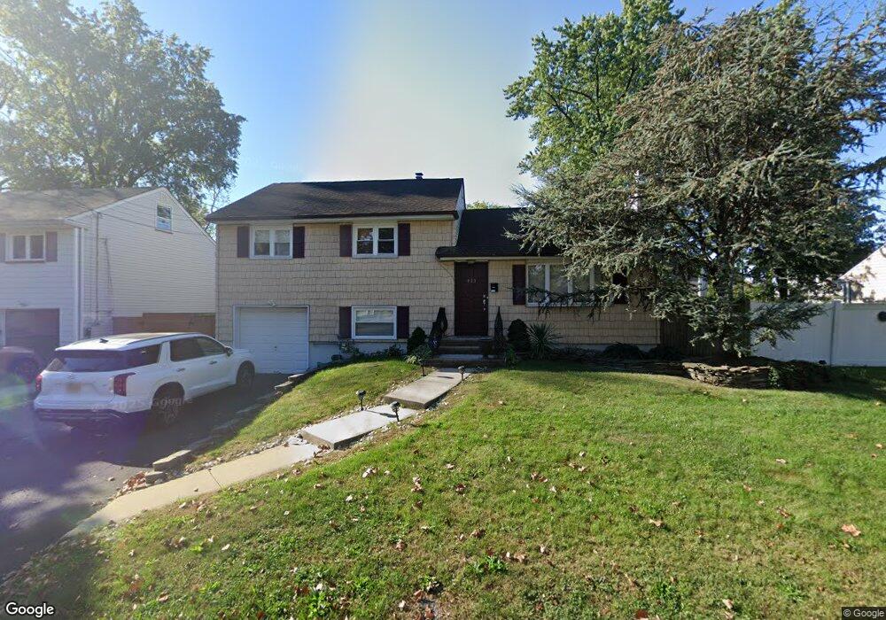 823 Amherst Rd, Linden, NJ 07036 - photo 1