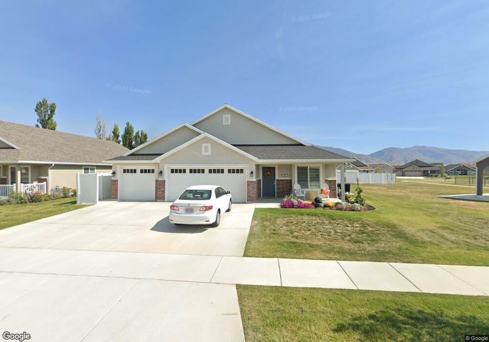 1071 S Grace Way, Layton, UT 84041 - photo 1