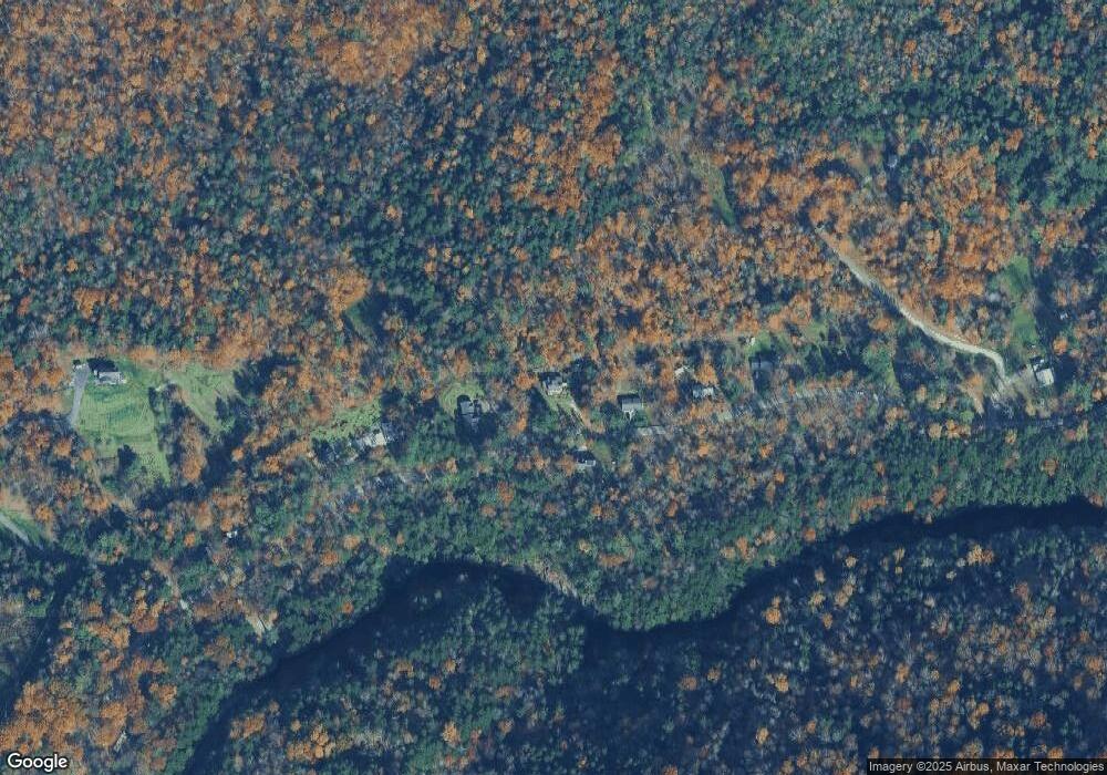 956 Dugway Rd, Richmond, VT 05477 - photo 1