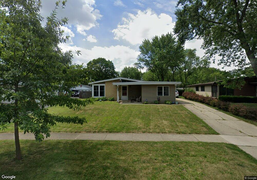 3811 Wren Ln, Rolling Meadows, IL 60008 - photo 1