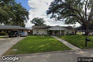 415 Schlief Dr, Belle Chasse, LA 70037