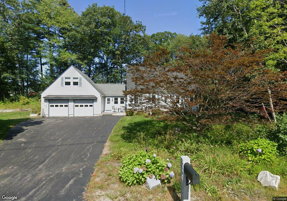 453 Micol Rd, Pembroke, NH 03275 - photo 1