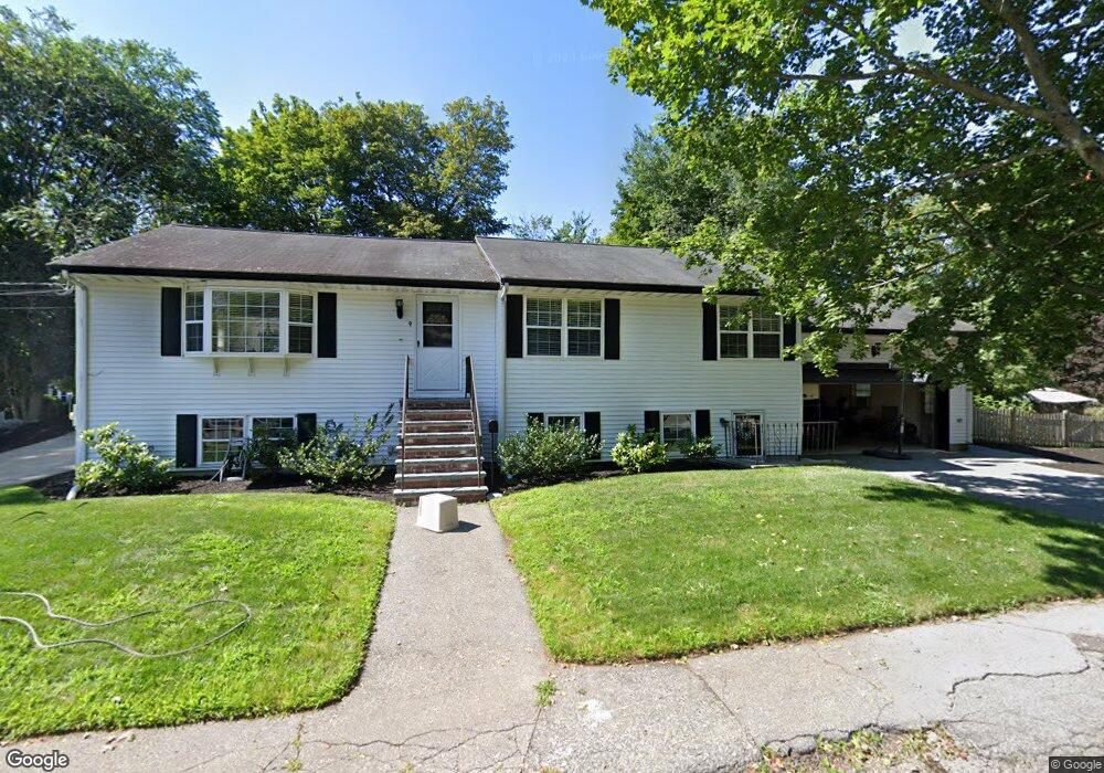 9 Walnut St unit 11, Stoneham, MA 02180 - photo 1