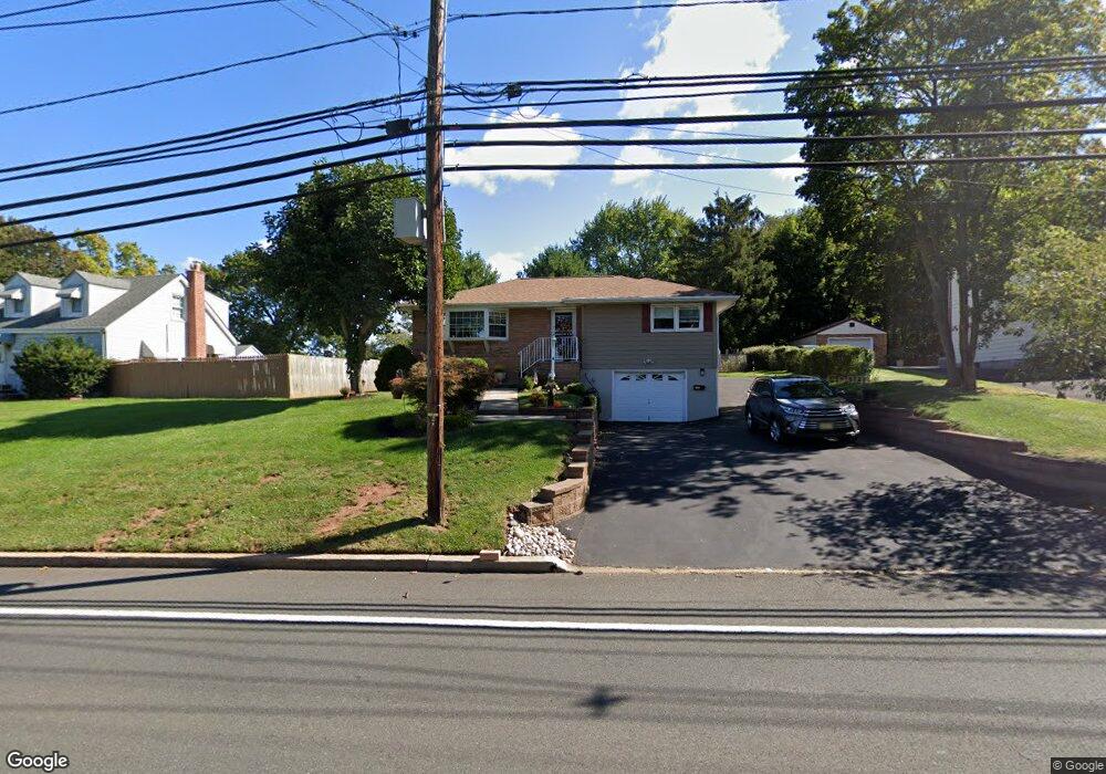 1086 1st Ave, Raritan, NJ 08869 - photo 1