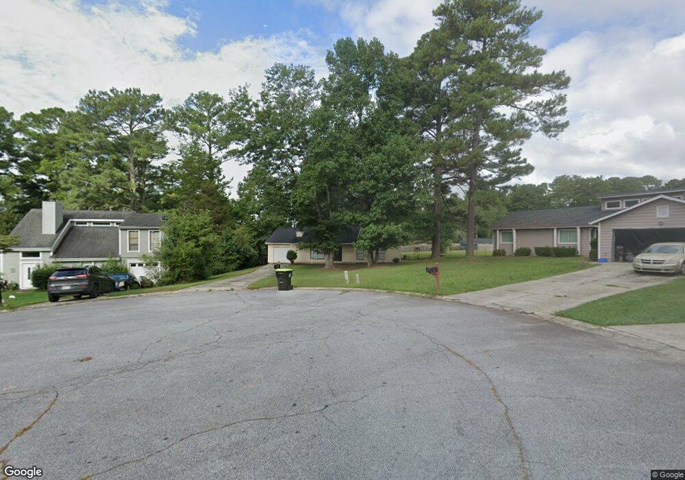 653 N Pointe Knoll Ct, Riverdale, GA 30274 - photo 1