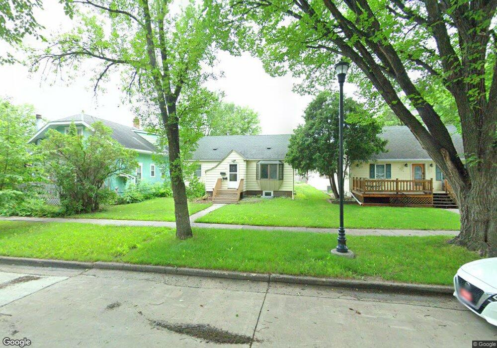 1514 7th St N, Fargo, ND 58102 - photo 1