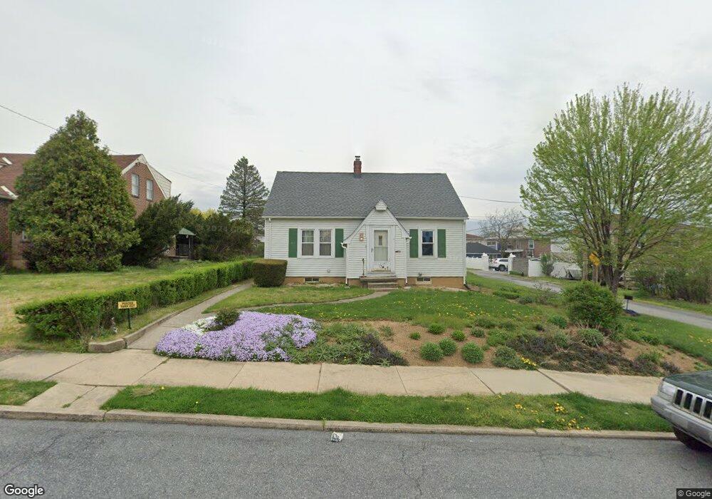 815 N Godfrey St unit 817, Allentown, PA 18109 - photo 1