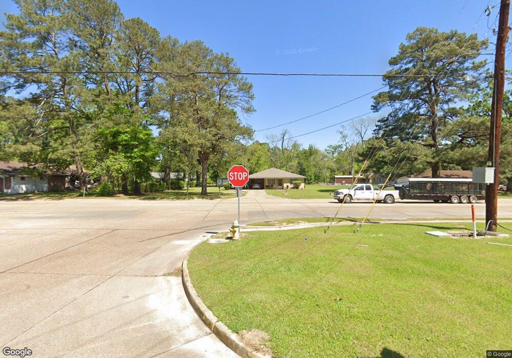 105 Smith St, Pineville, LA 71360 - photo 1