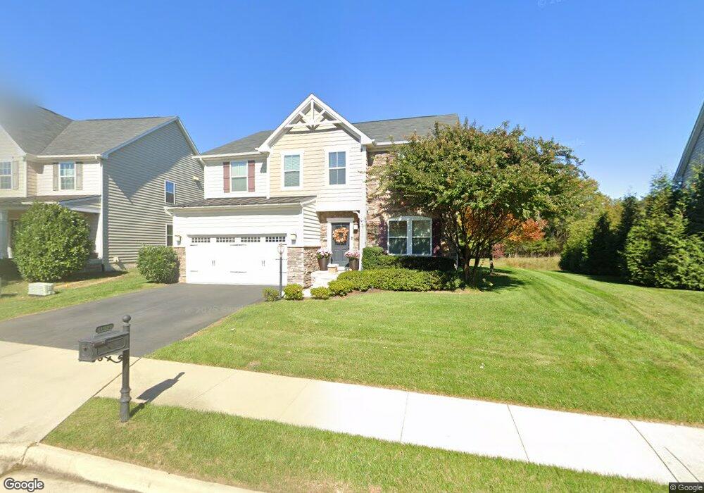 41676 Truly Cir, Aldie, VA 20105 - photo 1