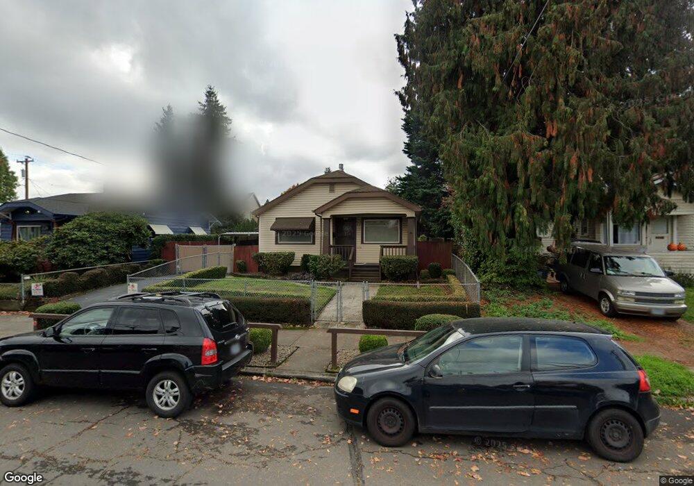 1832 N Mcclellan St, Portland, OR 97217 - photo 1