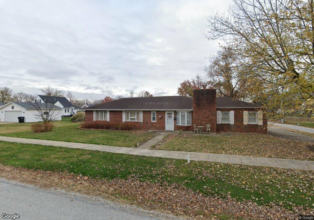 409 Illinois Ave, Effingham, IL 62401 - photo 1