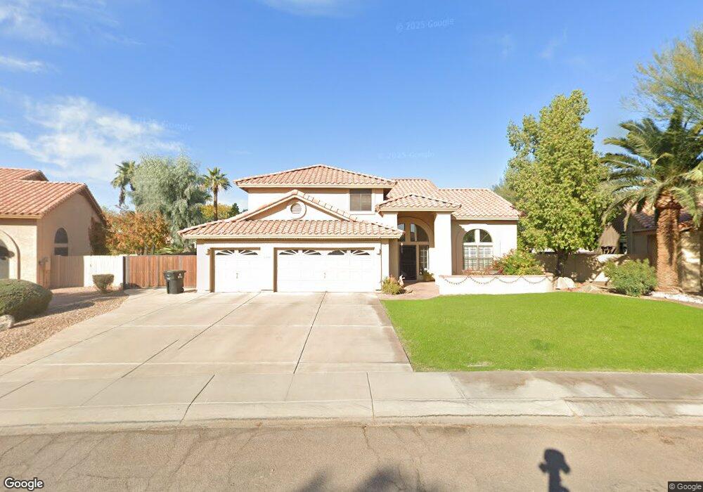 108 E Vera Ln unit II, Tempe, AZ 85284 - photo 1