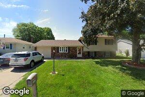 1004 5th St, Hampton, IL 61256