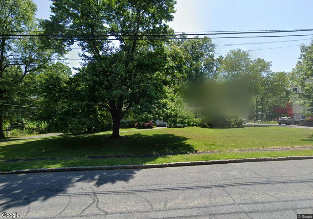 11 Cliffside Dr, Livingston, NJ 07039 - photo 1