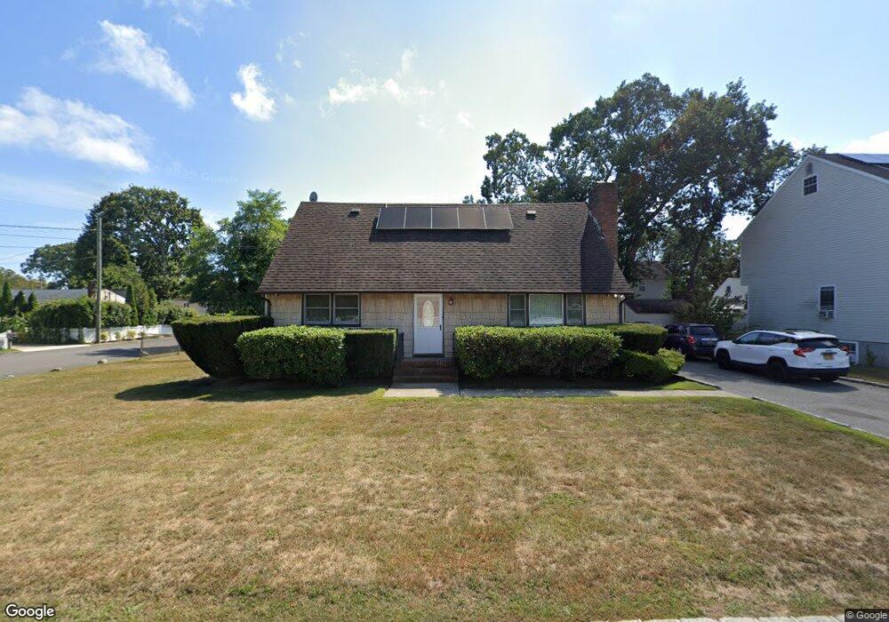 160 44th St, Copiague, NY 11726 - photo 1