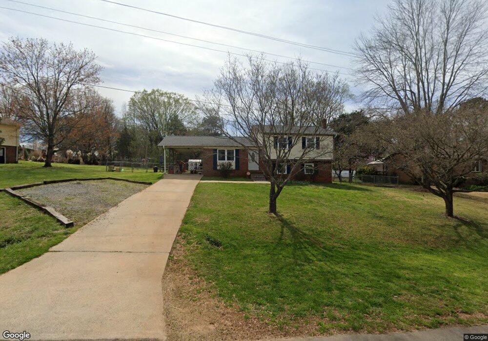 142 Danbury Ln, Statesville, NC 28625 - photo 1
