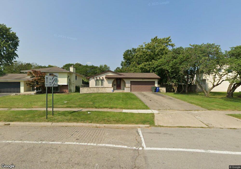 1852 Tamarack Cir N, Columbus, OH 43229 - photo 1