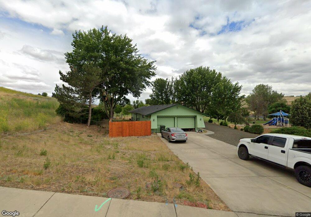 1908 SW Athens Ave, Pendleton, OR 97801 - photo 1