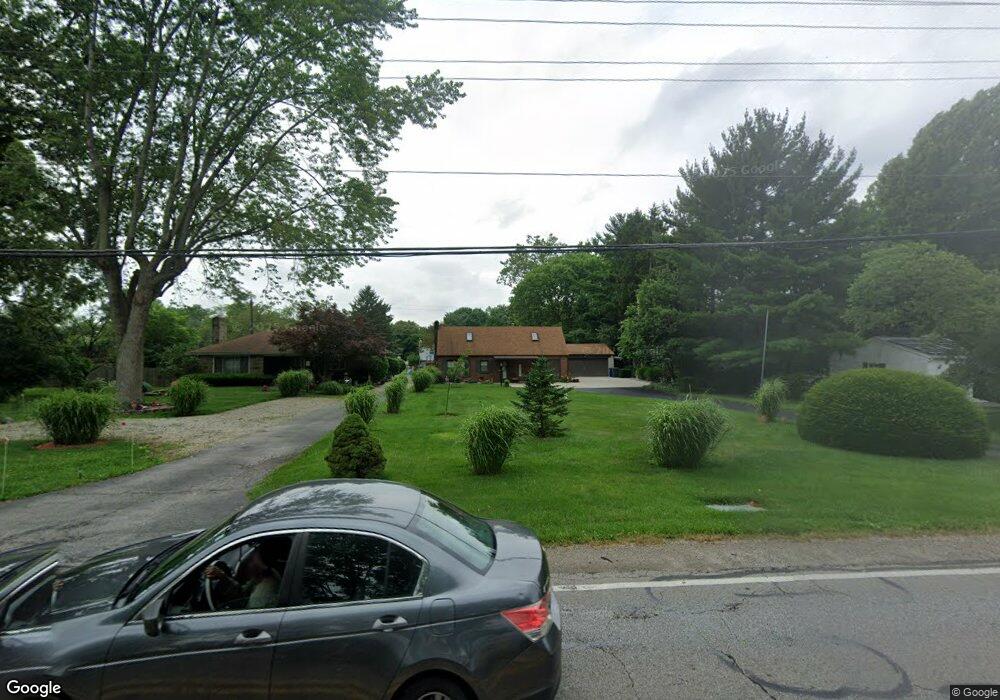 1025 McNaughten Rd, Columbus, OH 43213 - photo 1