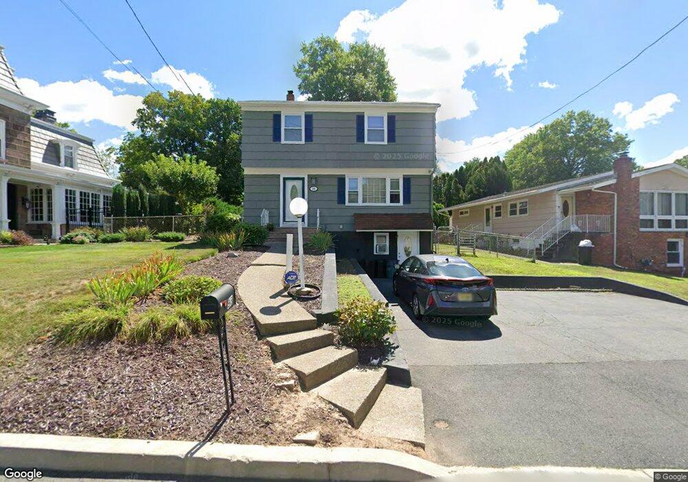 98 Browertown Rd, Little Falls, NJ 07424 - photo 1