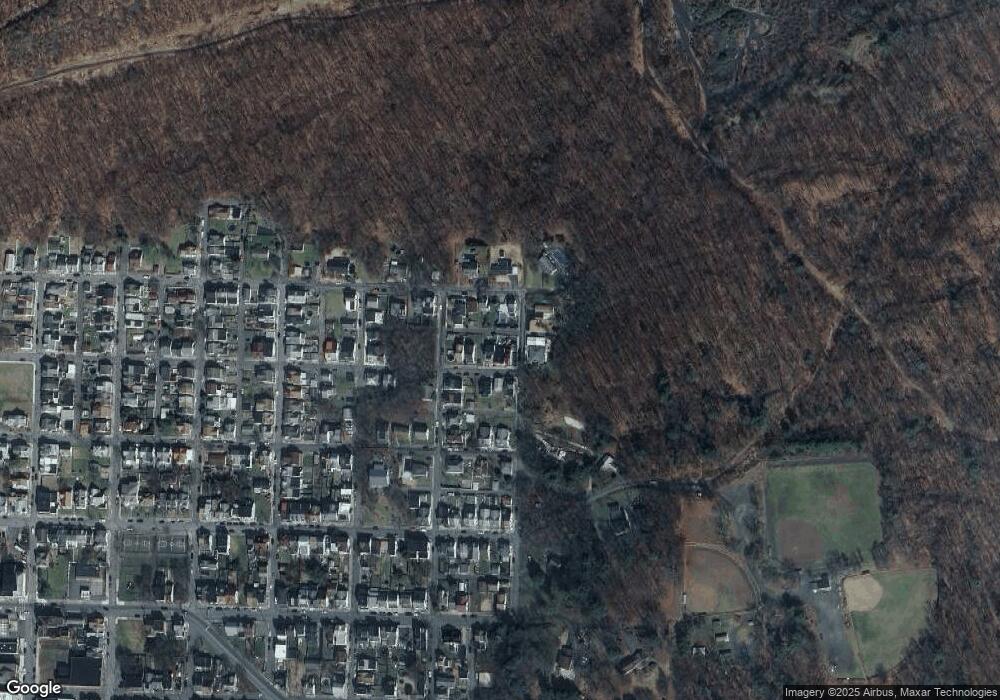 1021 E Packer St, Shamokin, PA 17872 - photo 1