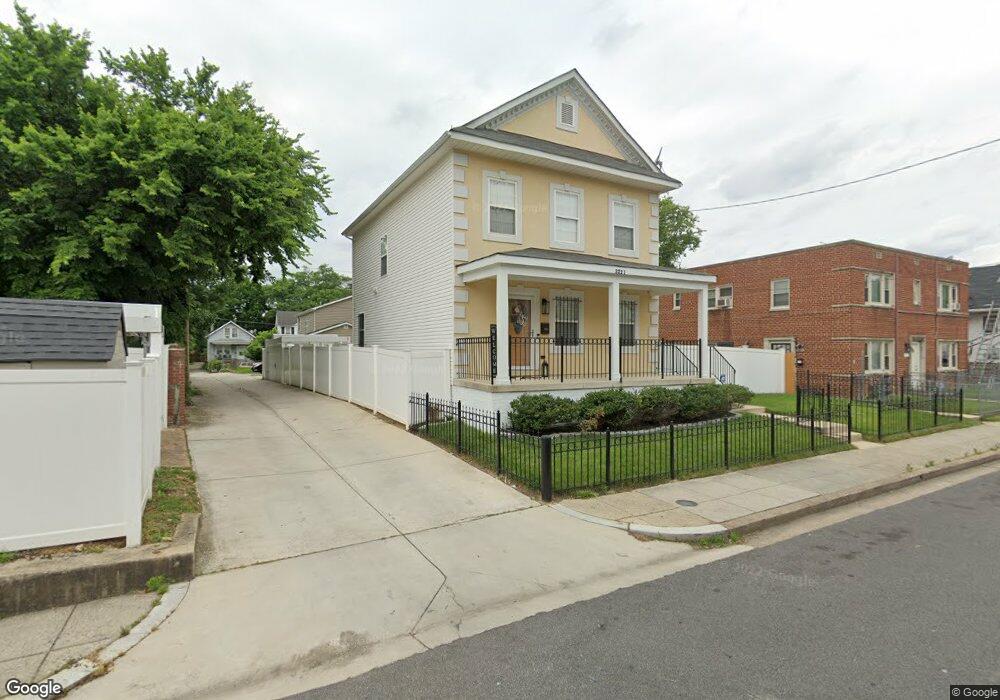 3221 10th Place SE, Washington, DC 20032 - photo 1