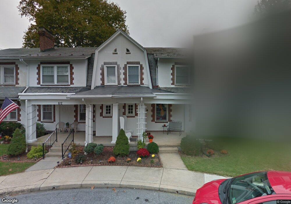 814 Holland Square, Reading, PA 19610 - photo 1